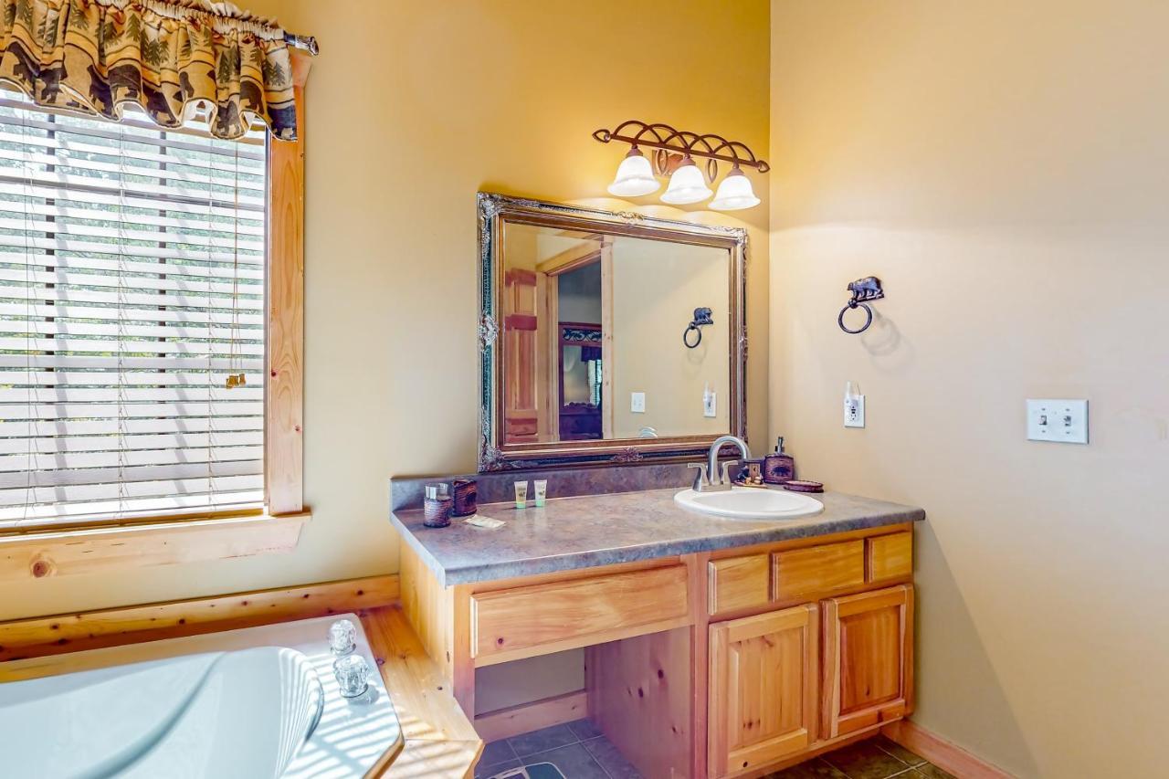 Cozy Cub Cabin Gatlinburg Extérieur photo